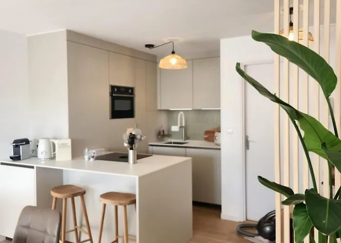 Bel Appartement En Bord De Mer